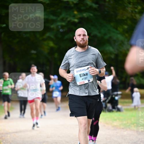 31.08.2025 - 21. Blankeneser Heldenlauf Dr. Thomas Lammeyer http://msf.ph/oto/8640614 31.08.2025 11:00:44 Laufen 4197 meine-sportfotos.de