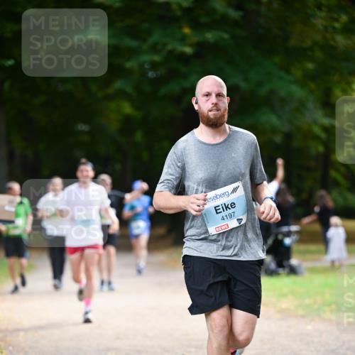 31.08.2025 - 21. Blankeneser Heldenlauf Dr. Thomas Lammeyer http://msf.ph/oto/8640616 31.08.2025 11:00:44 Laufen 4197 meine-sportfotos.de