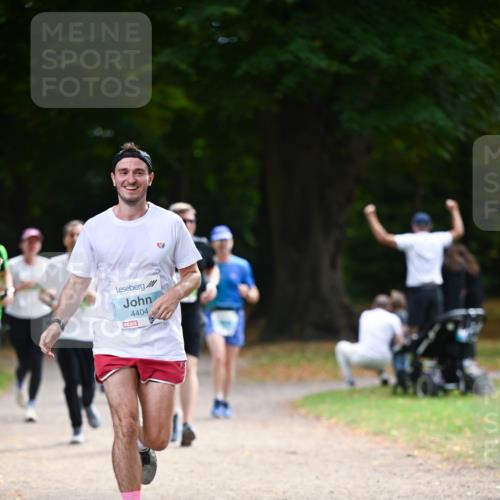 31.08.2025 - 21. Blankeneser Heldenlauf Dr. Thomas Lammeyer http://msf.ph/oto/8640624 31.08.2025 11:00:46 Laufen 4404 meine-sportfotos.de