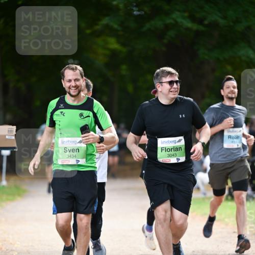 31.08.2025 - 21. Blankeneser Heldenlauf Dr. Thomas Lammeyer http://msf.ph/oto/8640657 31.08.2025 11:00:50 Laufen 3434, 3043 meine-sportfotos.de