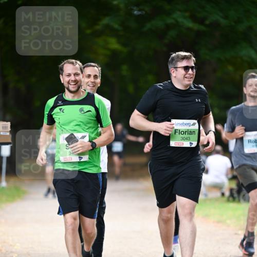 31.08.2025 - 21. Blankeneser Heldenlauf Dr. Thomas Lammeyer http://msf.ph/oto/8640661 31.08.2025 11:00:51 Laufen 3043 meine-sportfotos.de