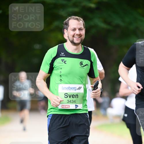 31.08.2025 - 21. Blankeneser Heldenlauf Dr. Thomas Lammeyer http://msf.ph/oto/8640676 31.08.2025 11:00:53 Laufen 3434 meine-sportfotos.de