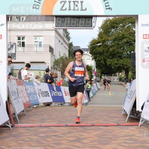 31.08.2025 - 21. Blankeneser Heldenlauf Strokosch-Dieckow http://msf.ph/oto/8640681 31.08.2025 09:44:42 Ziel 1066, 1131 meine-sportfotos.de