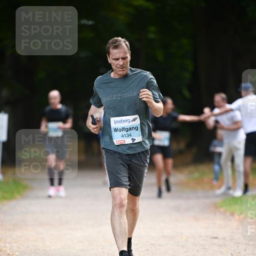 31.08.2025 - 21. Blankeneser Heldenlauf Dr. Thomas Lammeyer http://msf.ph/oto/8640692 31.08.2025 11:00:56 Laufen 4134 meine-sportfotos.de