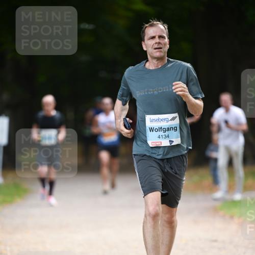 31.08.2025 - 21. Blankeneser Heldenlauf Dr. Thomas Lammeyer http://msf.ph/oto/8640698 31.08.2025 11:00:57 Laufen 4134 meine-sportfotos.de