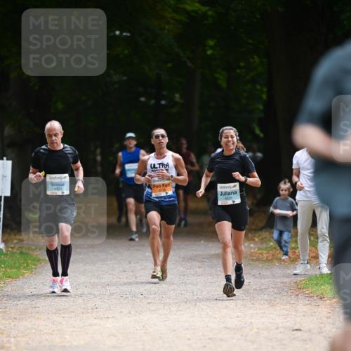 31.08.2025 - 21. Blankeneser Heldenlauf Dr. Thomas Lammeyer http://msf.ph/oto/8640705 31.08.2025 11:00:58 Laufen 4420, 5714, 4325, 4 meine-sportfotos.de