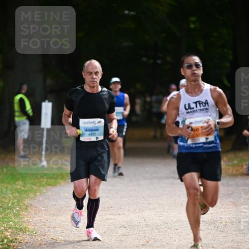 31.08.2025 - 21. Blankeneser Heldenlauf Dr. Thomas Lammeyer http://msf.ph/oto/8640724 31.08.2025 11:01:02 Laufen 4420, 5717 meine-sportfotos.de