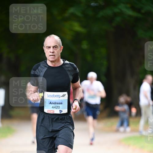 31.08.2025 - 21. Blankeneser Heldenlauf Dr. Thomas Lammeyer http://msf.ph/oto/8640738 31.08.2025 11:01:04 Laufen 4420 meine-sportfotos.de