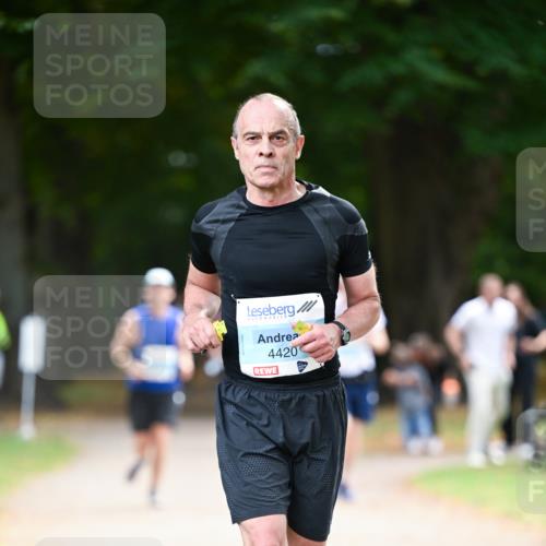 31.08.2025 - 21. Blankeneser Heldenlauf Dr. Thomas Lammeyer http://msf.ph/oto/8640742 31.08.2025 11:01:05 Laufen 4420 meine-sportfotos.de