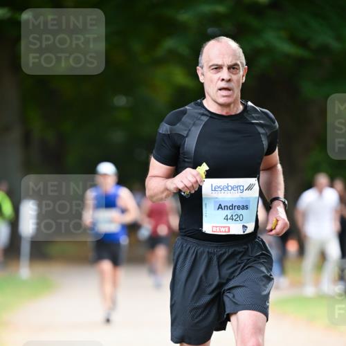 31.08.2025 - 21. Blankeneser Heldenlauf Dr. Thomas Lammeyer http://msf.ph/oto/8640744 31.08.2025 11:01:05 Laufen 4420 meine-sportfotos.de