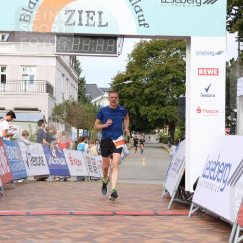 31.08.2025 - 21. Blankeneser Heldenlauf Strokosch-Dieckow http://msf.ph/oto/8640748 31.08.2025 09:44:39 Ziel 1017, 1066, 1131 meine-sportfotos.de