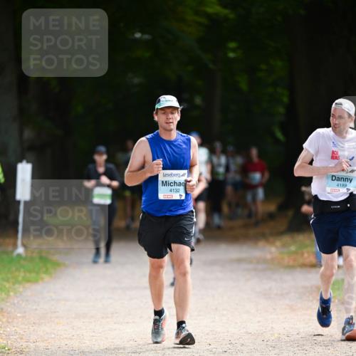 31.08.2025 - 21. Blankeneser Heldenlauf Dr. Thomas Lammeyer http://msf.ph/oto/8640757 31.08.2025 11:01:07 Laufen 4132, 4189 meine-sportfotos.de