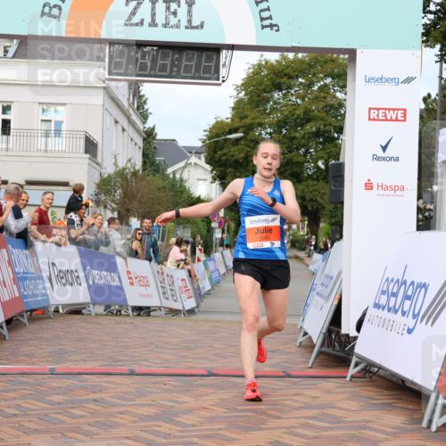 31.08.2025 - 21. Blankeneser Heldenlauf Strokosch-Dieckow http://msf.ph/oto/8640758 31.08.2025 09:40:10 Ziel 1158, 1083, 1008, 1093 meine-sportfotos.de