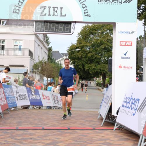 31.08.2025 - 21. Blankeneser Heldenlauf Strokosch-Dieckow http://msf.ph/oto/8640764 31.08.2025 09:44:39 Ziel 1017, 1066, 1131 meine-sportfotos.de