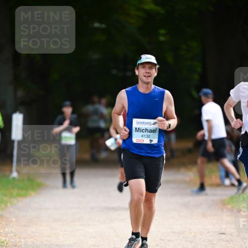 31.08.2025 - 21. Blankeneser Heldenlauf Dr. Thomas Lammeyer http://msf.ph/oto/8640768 31.08.2025 11:01:08 Laufen 4132 meine-sportfotos.de