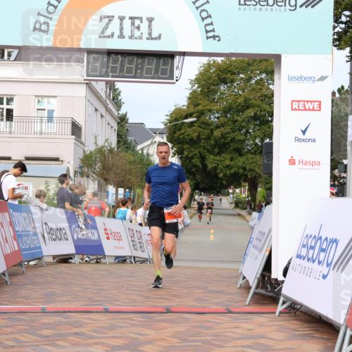 31.08.2025 - 21. Blankeneser Heldenlauf Strokosch-Dieckow http://msf.ph/oto/8640772 31.08.2025 09:44:39 Ziel 1017, 1066, 1131 meine-sportfotos.de