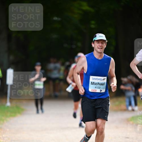 31.08.2025 - 21. Blankeneser Heldenlauf Dr. Thomas Lammeyer http://msf.ph/oto/8640775 31.08.2025 11:01:08 Laufen 4132 meine-sportfotos.de