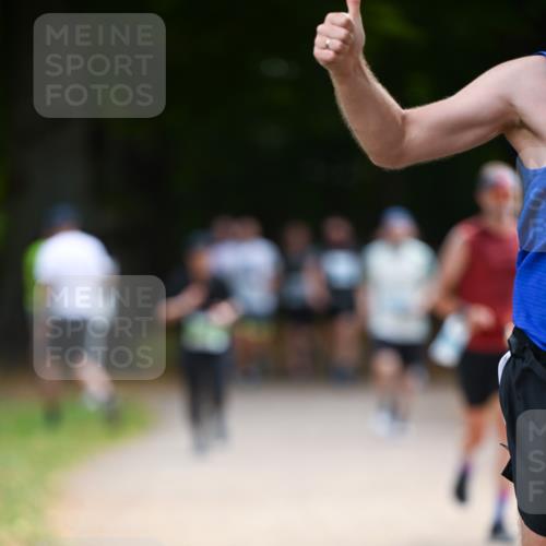 31.08.2025 - 21. Blankeneser Heldenlauf Dr. Thomas Lammeyer http://msf.ph/oto/8640788 31.08.2025 11:01:11 Laufen  meine-sportfotos.de