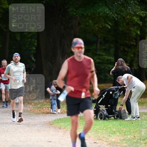 31.08.2025 - 21. Blankeneser Heldenlauf Dr. Thomas Lammeyer http://msf.ph/oto/8640792 31.08.2025 11:01:12 Laufen 37 meine-sportfotos.de