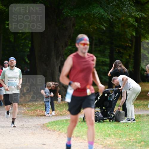 31.08.2025 - 21. Blankeneser Heldenlauf Dr. Thomas Lammeyer http://msf.ph/oto/8640793 31.08.2025 11:01:12 Laufen 4437 meine-sportfotos.de