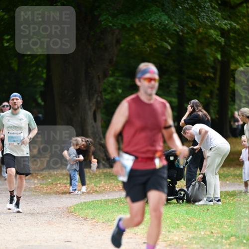 31.08.2025 - 21. Blankeneser Heldenlauf Dr. Thomas Lammeyer http://msf.ph/oto/8640794 31.08.2025 11:01:12 Laufen 4437 meine-sportfotos.de