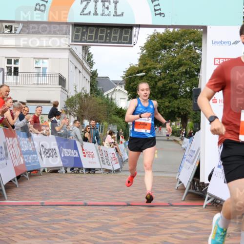 31.08.2025 - 21. Blankeneser Heldenlauf Strokosch-Dieckow http://msf.ph/oto/8640806 31.08.2025 09:40:10 Ziel 1158, 1083, 1008, 1093 meine-sportfotos.de