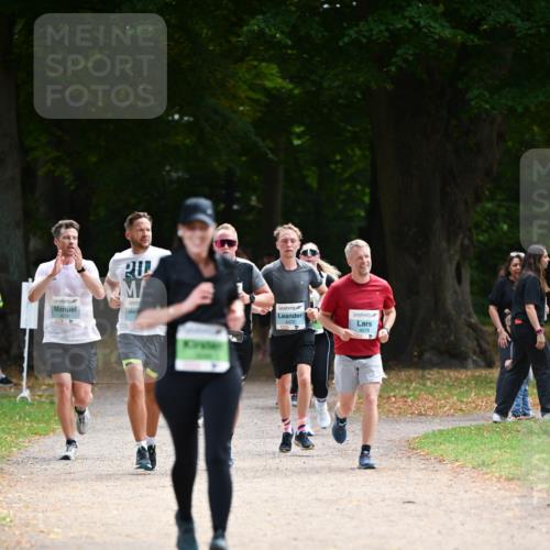 31.08.2025 - 21. Blankeneser Heldenlauf Dr. Thomas Lammeyer http://msf.ph/oto/8640811 31.08.2025 11:01:17 Laufen 4370, 4372, 4078 meine-sportfotos.de