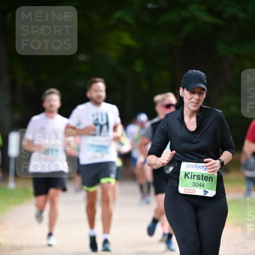31.08.2025 - 21. Blankeneser Heldenlauf Dr. Thomas Lammeyer http://msf.ph/oto/8640831 31.08.2025 11:01:20 Laufen 3044 meine-sportfotos.de