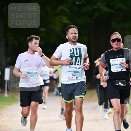 31.08.2025 - 21. Blankeneser Heldenlauf Dr. Thomas Lammeyer http://msf.ph/oto/8640843 31.08.2025 11:01:21 Laufen 4370, 4021, 4253 meine-sportfotos.de