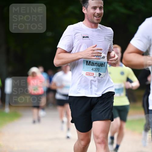 31.08.2025 - 21. Blankeneser Heldenlauf Dr. Thomas Lammeyer http://msf.ph/oto/8640859 31.08.2025 11:01:23 Laufen 4370, 72 meine-sportfotos.de