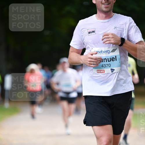 31.08.2025 - 21. Blankeneser Heldenlauf Dr. Thomas Lammeyer http://msf.ph/oto/8640863 31.08.2025 11:01:24 Laufen 4370 meine-sportfotos.de