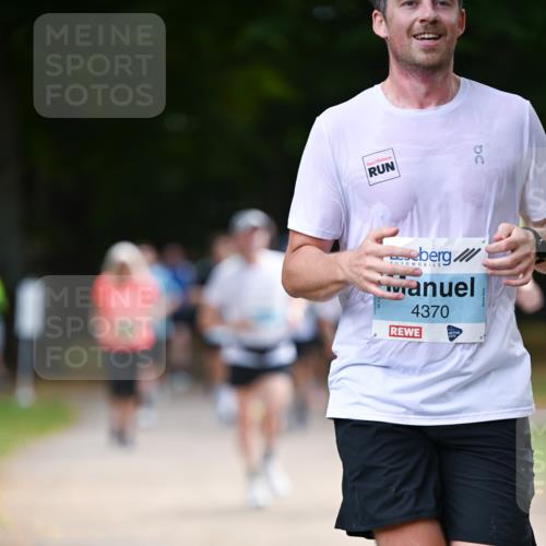 31.08.2025 - 21. Blankeneser Heldenlauf Dr. Thomas Lammeyer http://msf.ph/oto/8640865 31.08.2025 11:01:24 Laufen 4370 meine-sportfotos.de