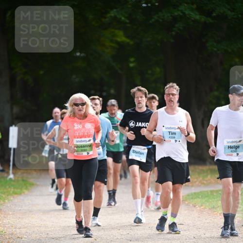 31.08.2025 - 21. Blankeneser Heldenlauf Dr. Thomas Lammeyer http://msf.ph/oto/8640901 31.08.2025 11:01:29 Laufen 3080, 4239, 4308, 4240 meine-sportfotos.de