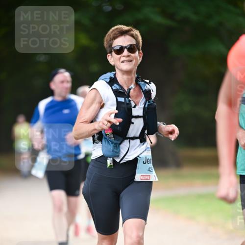 31.08.2025 - 21. Blankeneser Heldenlauf Dr. Thomas Lammeyer http://msf.ph/oto/8640935 31.08.2025 11:01:35 Laufen 42 meine-sportfotos.de
