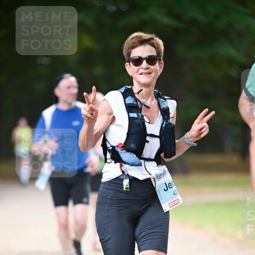 31.08.2025 - 21. Blankeneser Heldenlauf Dr. Thomas Lammeyer http://msf.ph/oto/8640936 31.08.2025 11:01:35 Laufen 42 meine-sportfotos.de