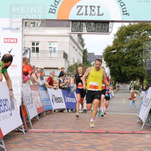 31.08.2025 - 21. Blankeneser Heldenlauf Strokosch-Dieckow http://msf.ph/oto/8640949 31.08.2025 09:40:07 Ziel 1048, 1152, 1158, 1083, 1008, 1093 meine-sportfotos.de