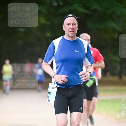 31.08.2025 - 21. Blankeneser Heldenlauf Dr. Thomas Lammeyer http://msf.ph/oto/8640950 31.08.2025 11:01:37 Laufen 8 meine-sportfotos.de