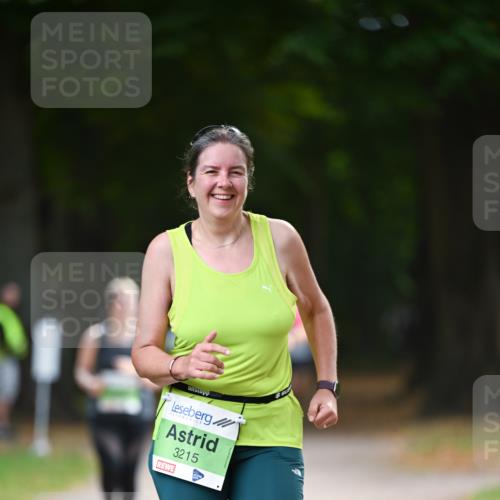 31.08.2025 - 21. Blankeneser Heldenlauf Dr. Thomas Lammeyer http://msf.ph/oto/8640994 31.08.2025 11:01:51 Laufen 3215 meine-sportfotos.de