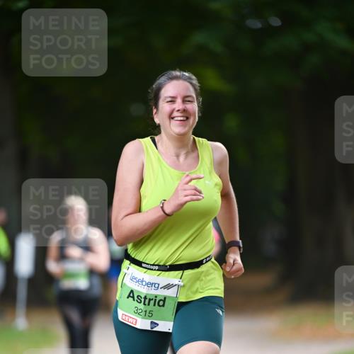 31.08.2025 - 21. Blankeneser Heldenlauf Dr. Thomas Lammeyer http://msf.ph/oto/8640995 31.08.2025 11:01:51 Laufen 3215 meine-sportfotos.de