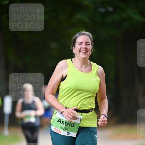 31.08.2025 - 21. Blankeneser Heldenlauf Dr. Thomas Lammeyer http://msf.ph/oto/8640996 31.08.2025 11:01:51 Laufen 3215 meine-sportfotos.de