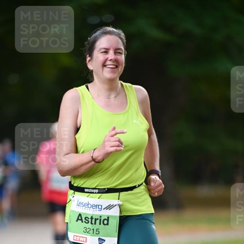 31.08.2025 - 21. Blankeneser Heldenlauf Dr. Thomas Lammeyer http://msf.ph/oto/8641002 31.08.2025 11:01:52 Laufen 3215 meine-sportfotos.de