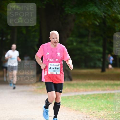 31.08.2025 - 21. Blankeneser Heldenlauf Dr. Thomas Lammeyer http://msf.ph/oto/8641011 31.08.2025 11:01:54 Laufen 4034 meine-sportfotos.de