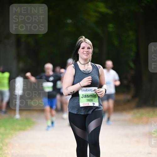 31.08.2025 - 21. Blankeneser Heldenlauf Dr. Thomas Lammeyer http://msf.ph/oto/8641020 31.08.2025 11:01:56 Laufen 3608 meine-sportfotos.de