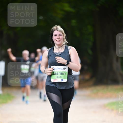 31.08.2025 - 21. Blankeneser Heldenlauf Dr. Thomas Lammeyer http://msf.ph/oto/8641024 31.08.2025 11:01:56 Laufen 3608 meine-sportfotos.de