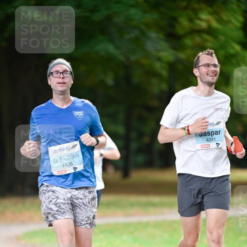 31.08.2025 - 21. Blankeneser Heldenlauf Dr. Thomas Lammeyer http://msf.ph/oto/8641046 31.08.2025 11:02:04 Laufen 4426, 4241 meine-sportfotos.de