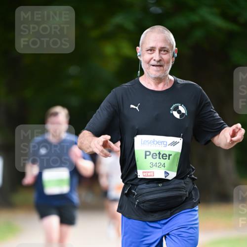 31.08.2025 - 21. Blankeneser Heldenlauf Dr. Thomas Lammeyer http://msf.ph/oto/8641062 31.08.2025 11:02:07 Laufen 3424 meine-sportfotos.de