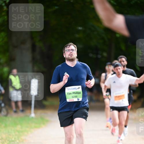 31.08.2025 - 21. Blankeneser Heldenlauf Dr. Thomas Lammeyer http://msf.ph/oto/8641067 31.08.2025 11:02:08 Laufen 3286 meine-sportfotos.de