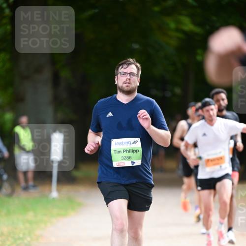 31.08.2025 - 21. Blankeneser Heldenlauf Dr. Thomas Lammeyer http://msf.ph/oto/8641071 31.08.2025 11:02:08 Laufen 3286 meine-sportfotos.de