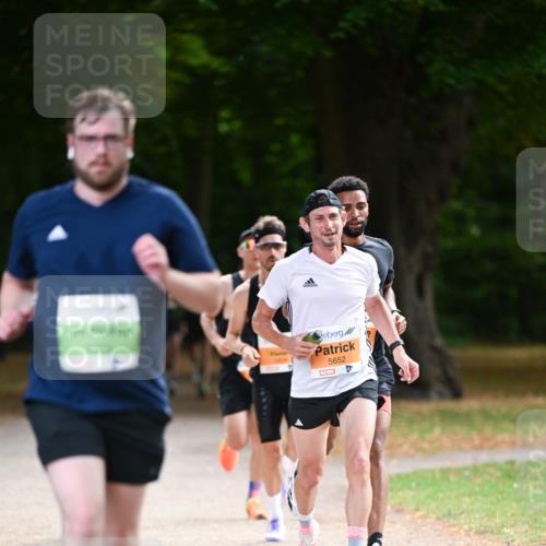 31.08.2025 - 21. Blankeneser Heldenlauf Dr. Thomas Lammeyer http://msf.ph/oto/8641074 31.08.2025 11:02:09 Laufen 5652 meine-sportfotos.de