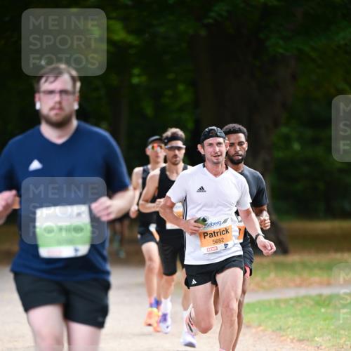 31.08.2025 - 21. Blankeneser Heldenlauf Dr. Thomas Lammeyer http://msf.ph/oto/8641075 31.08.2025 11:02:09 Laufen 5652 meine-sportfotos.de